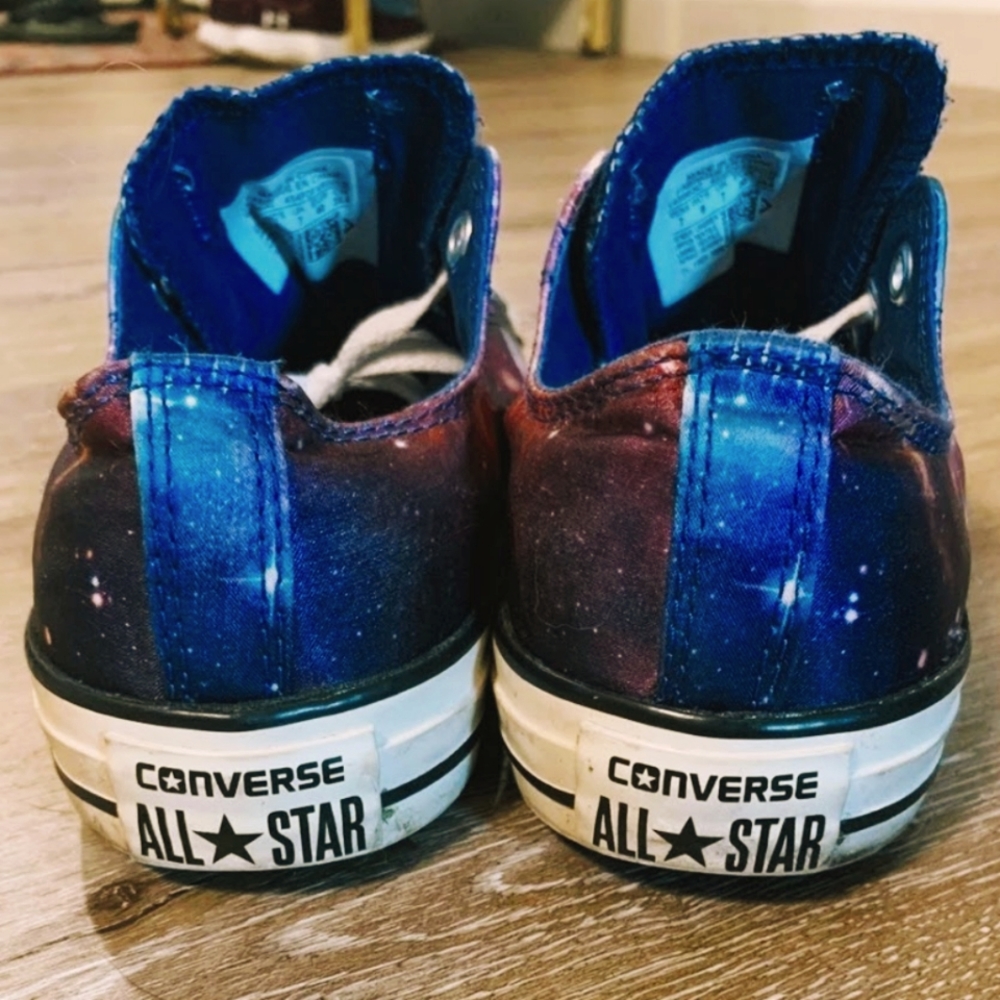 Converse Chuck Taylor All Star Shoes Galaxy Print, Women's 6/Mens 4.5 - Picture 4 of 6